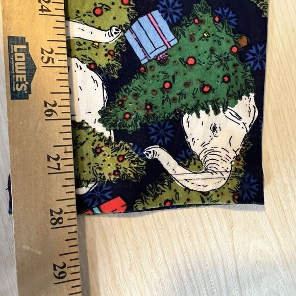 LuLaRoe Leggings Christmas Tree White Elephant Presents Holiday Tall Curvy - Picture 7 of 8